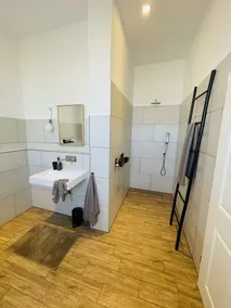 Bevensen Apartment Suite 2 Imperial Post - Beautiful living in a monument - Image 3