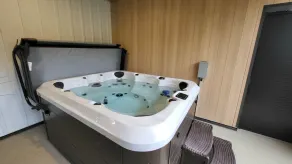 Hôtel à la maison - Havre en montagne & spa privé - Image 4