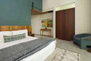 This exquisite villa will give you the best sunset view! Dont miss out! - Image 4