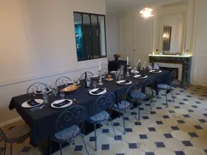 Bouvesse Quirieu: Palæ med swimmingpool, charme op til 23 personer - Image 3