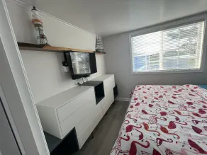Tiny House on Sunset Point - Back Bay - Image 4