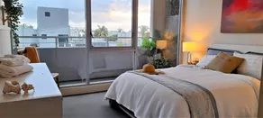 beautiful apartment 100mts near the beach in Port Melbourne - Image 5