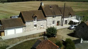 Maison de campagne française en pierre traditionnelle. - Image 5