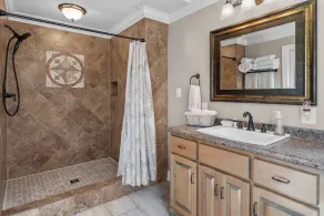 Escape to the countryside with the Farmhouse at Carmels Landing! - Image 2