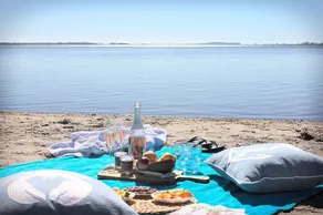 Urlaub in Ruhe & Natur – Fewo am Bodden mit eingezäuntem Grdst. & Wasserzugang - Image 5