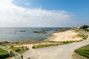 Appartement 'Spacieux Face Mer' avec vue sur mer et balcon - Image 4