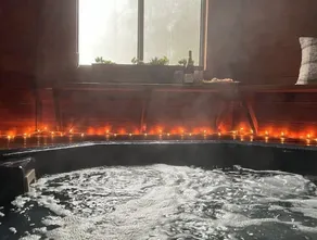 ‘Bout Time Vacation - Pet Friendly - Amazing Hot Jacuzzi and Spa Room - Elegant - Image 3