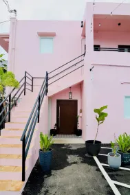 Room 3: Vibrant Walkable Hub in Santurce - Image 4