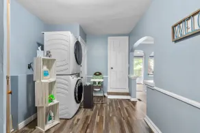 Sweet Cherry Escape | Charming 1930s 2BR Near Katy Trail & Daniel Boone Home - Image 4
