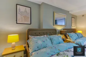 Crawford Square Apartment - Image 3
