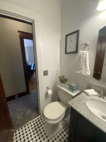 The Ross-Downtown Alamosa *Hot Springs Admission Included* STR#2939 - Image 2