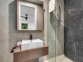 Modern, chic 3BR townhouse in luxury complex, top location, free wifi - Image 5