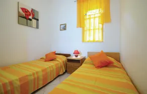 2 bedroom cozy home in Trget - Image 5