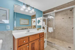 Dette er den perfekte til familier Oceanfront 3BR Nyrenoveret - Image 3
