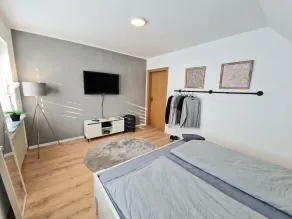Cozy apartment right on the coastal canal! - Image 5