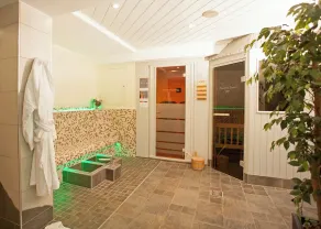 STUDIO 'Villa Edelweiss' de Luxe mit Hotelanbindung, Saunalandschaft und MeineCardPlus - Image 2