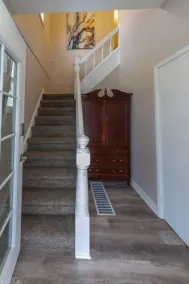 A Very Unique Quirky and Comfortable Home - Image 2
