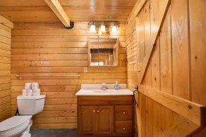 Amazing Getaway: Enjoy our Cozy Log Cabins on the Chesapeake Bay! - Image 3