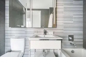 Hudson River 1 BR | near Hudson Hards | Free Wi-Fi - Image 5