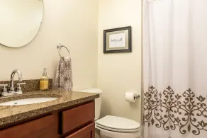 Historic Downtown Owosso Loft - Image 2