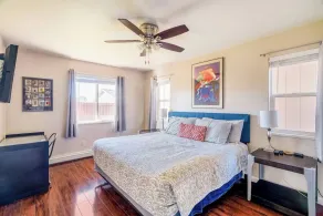 Beautiful home minutes from a dozen wineries - Image 5