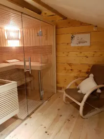 Charming 16Pax chalet 7 bedrooms 5 bathrooms 5 WCs including 3 suites - Image 2