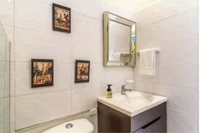 Walled City Boutique House with Lovely Rooftop! - Image 4