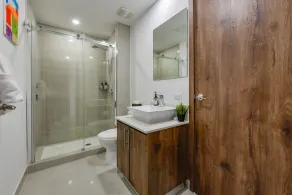 Luxury 5* 3 bdr Oceanfront condo between both Eagle & Palm Beach! - Image 4