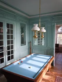 Grande villa italienne avec son parc, sa piscine et son tennis - Image 2