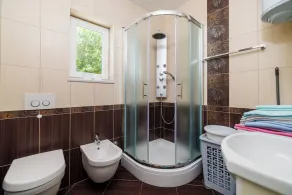 VILLA SARA 1, 50 m from the beach, balcony and sea view, private parking - Image 2