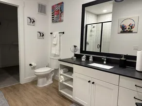 Beautiful 1 bedroom in the heart of Atlanta - Image 5