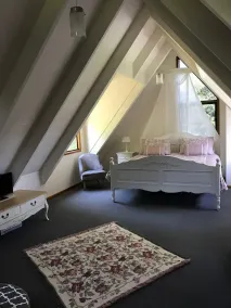 Cuddle Cottage Montville - Image 2