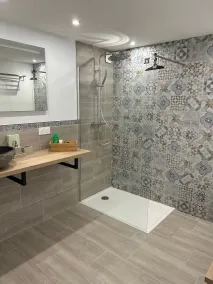 Apt Meublé Tout Confort, Indépendant, au Calme Absolu, Avec Piscine Privative - Image 3
