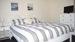 Terrigal Luxury Accommodation - Image 3