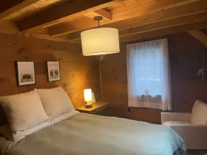 Vermont ski chalet near beautiful Mount Snow and the quaint town of Wilmington - Image 5