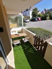 Studio Quiberon, with terrace, sleeps 4 - Image 3