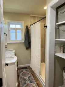 Sycamore, Cozy get a way! Newly renovated on a private, stream-side lot. - Image 3