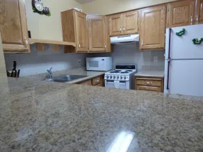 Coronada Inn & Suites - Image 3