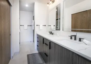 Townsend Place B202 Condo - Image 5