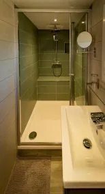 BESONDERE!!Juli-August / 1. Stock Wohnung in freistehender Villa mit großem privatem Pool - Image 3