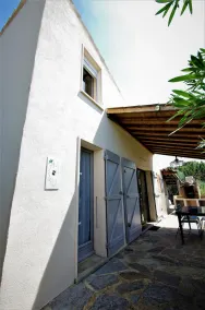 Charmante Villa mit herrlichem Meerblick auf die Bucht von Santa Giulia - Image 3