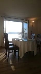 Tern with lake view and terrace, beach, jetty - Image 3
