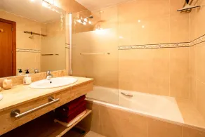 Ref 137) Altea nova 3 bedroom/ 2 bathroom apartment / large terras on the sun - Image 4