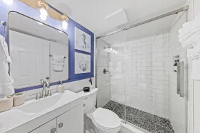 Walk to the beach Luxury listing - Image 4