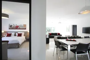 Luxury Modern Villa with 6 Bedrooms featuring a Private Pool, Garden, Parking & SPA - Image 5