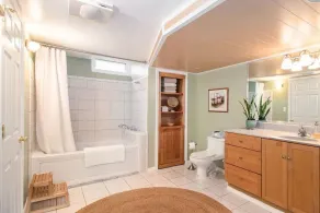 Cozy 4-Bedroom Family Home - Short Walk to Michigan Stadium! - Image 3