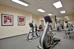 1 Bedroom | Free Breakfast. Indoor Pool & Hot Tub - Image 5