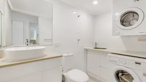 Pelican Sands 401 - Absolute Beachfront at Tugun - Min. 3 night stays! - Image 5