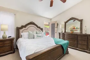 Resort Style Home, Private\"Heated Pool\", Near Phoenix.Putting Green, Pool Table. - Image 2