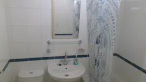 Spacious 2 bed house for commuters - Image 2